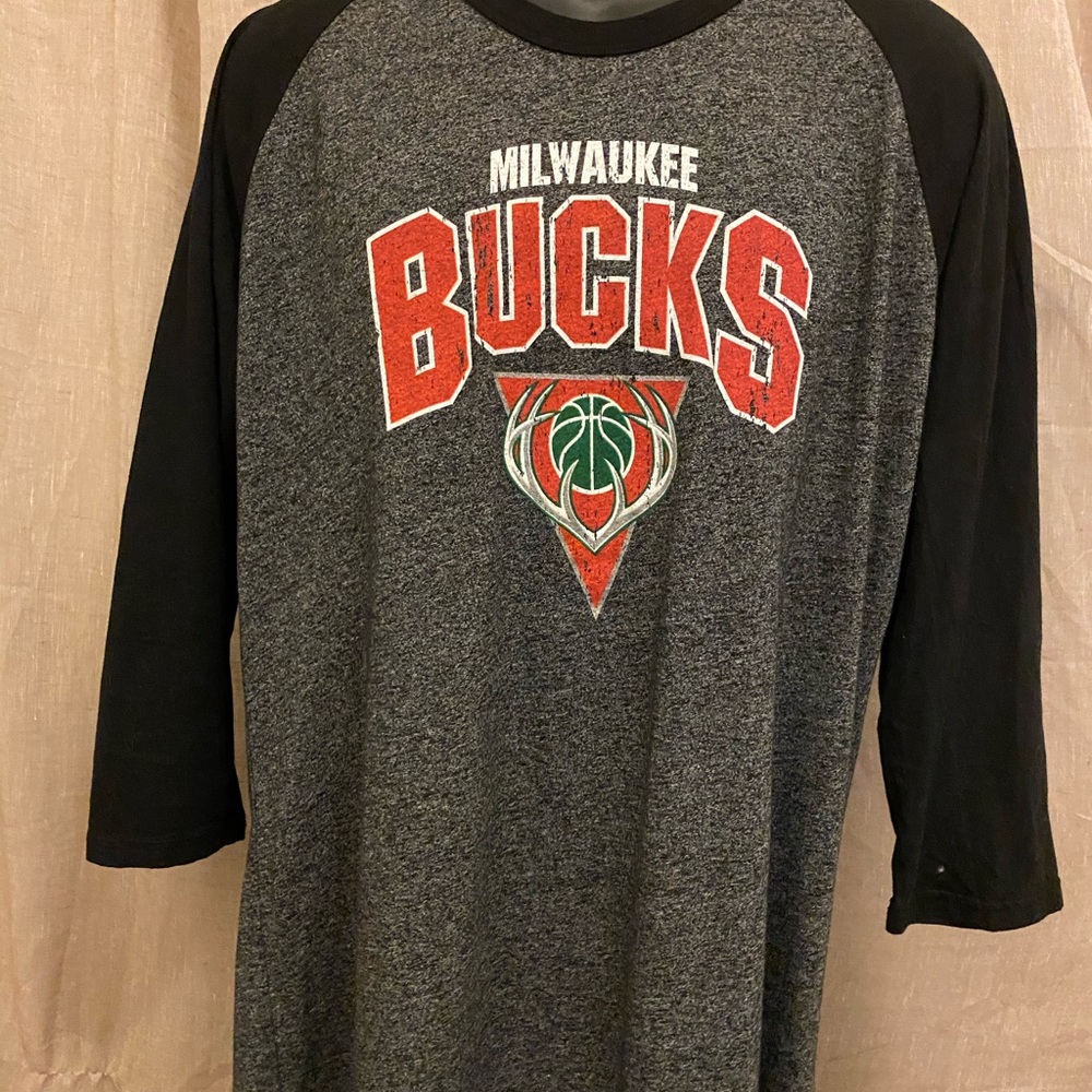 Milwaukee Bucks Authentic Vintage L/S Tee
